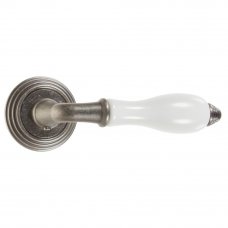 Ручки дверные на розетке EDS-V214, цвет серебро