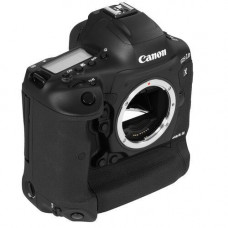 Зеркальный фотоаппарат Canon EOS 1D X Mark III Body черный
