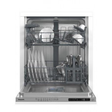 Встраиваемая посудомоечная машина HotPoint HI 4C66